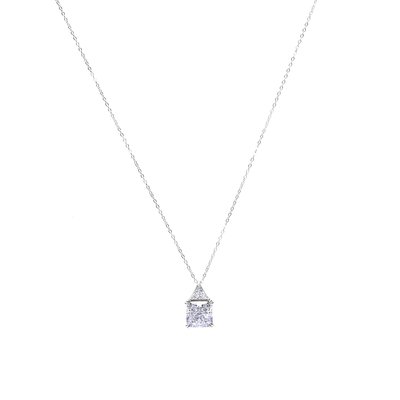 Luxury Necklace with square stone