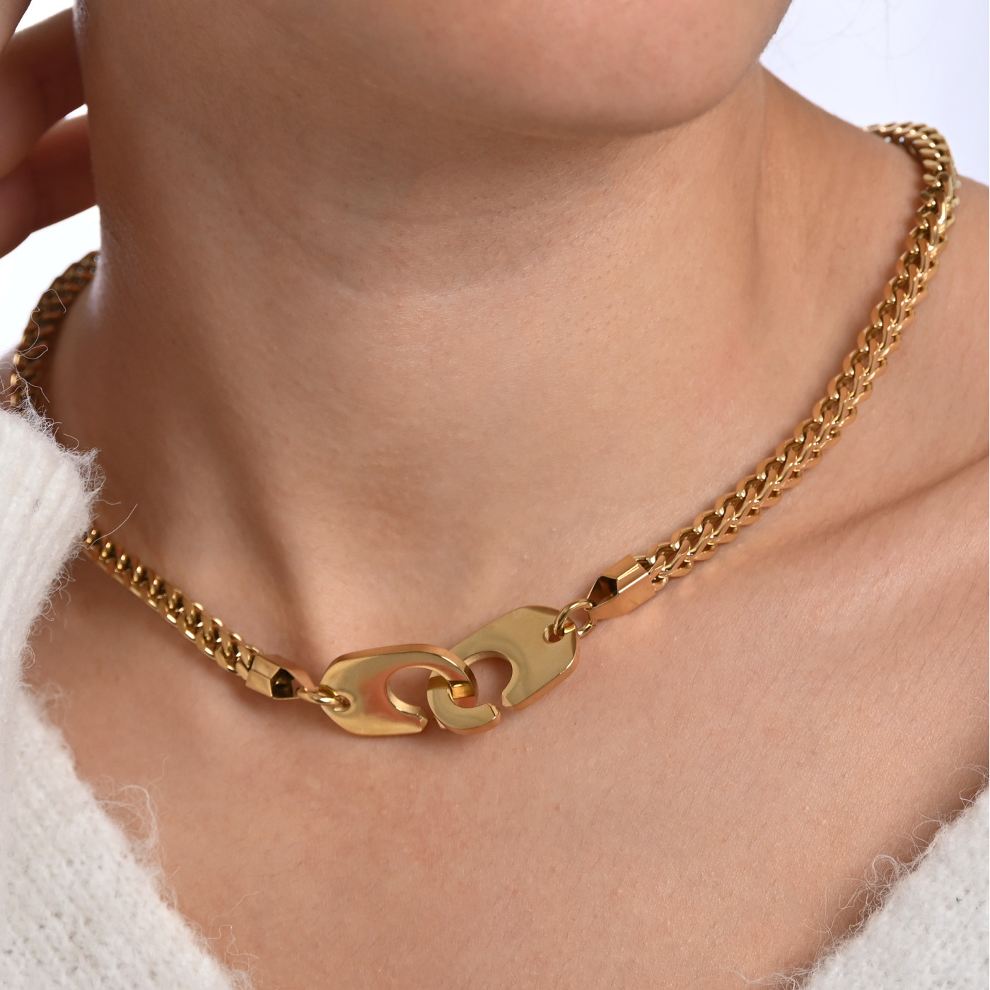 Collar Glamour con esposas