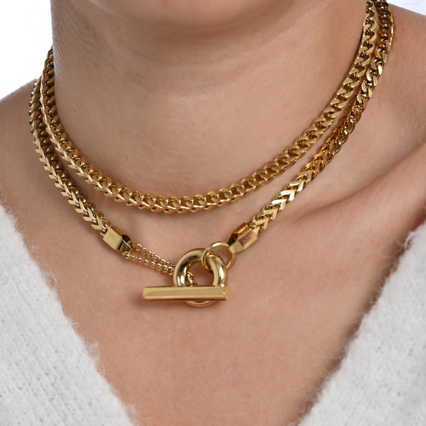 Long Glamour necklace with thick mesh