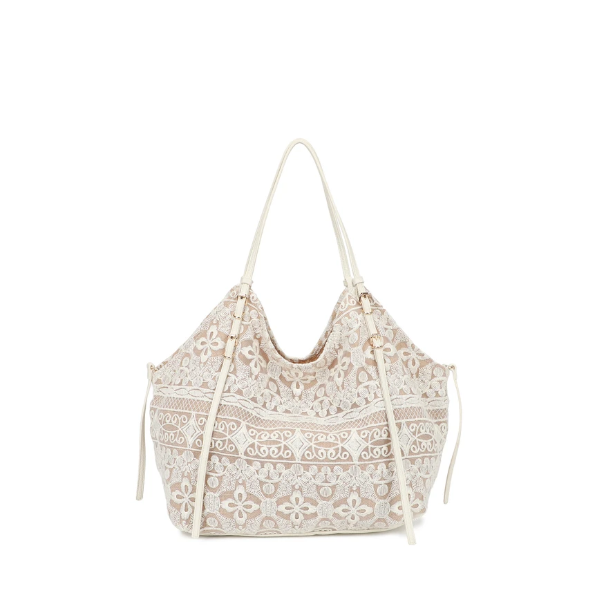 Shopper bag with inner pocket