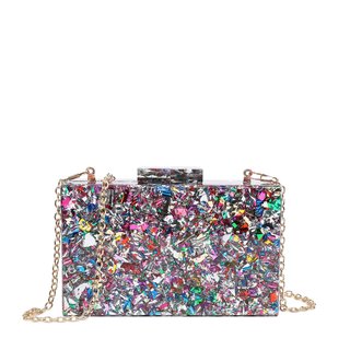 Pochette de senhora em acrílico