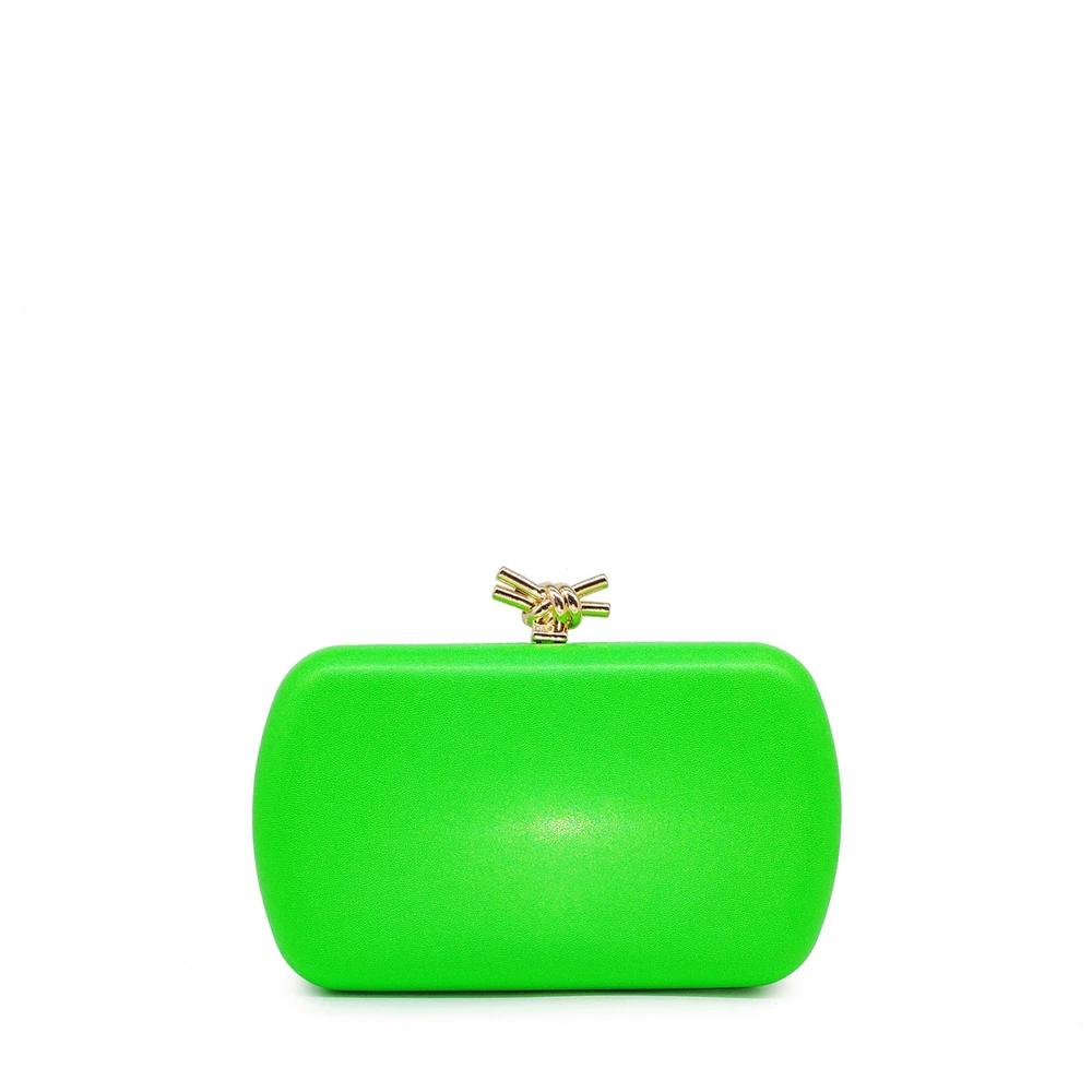 Pochette de senhora com pega