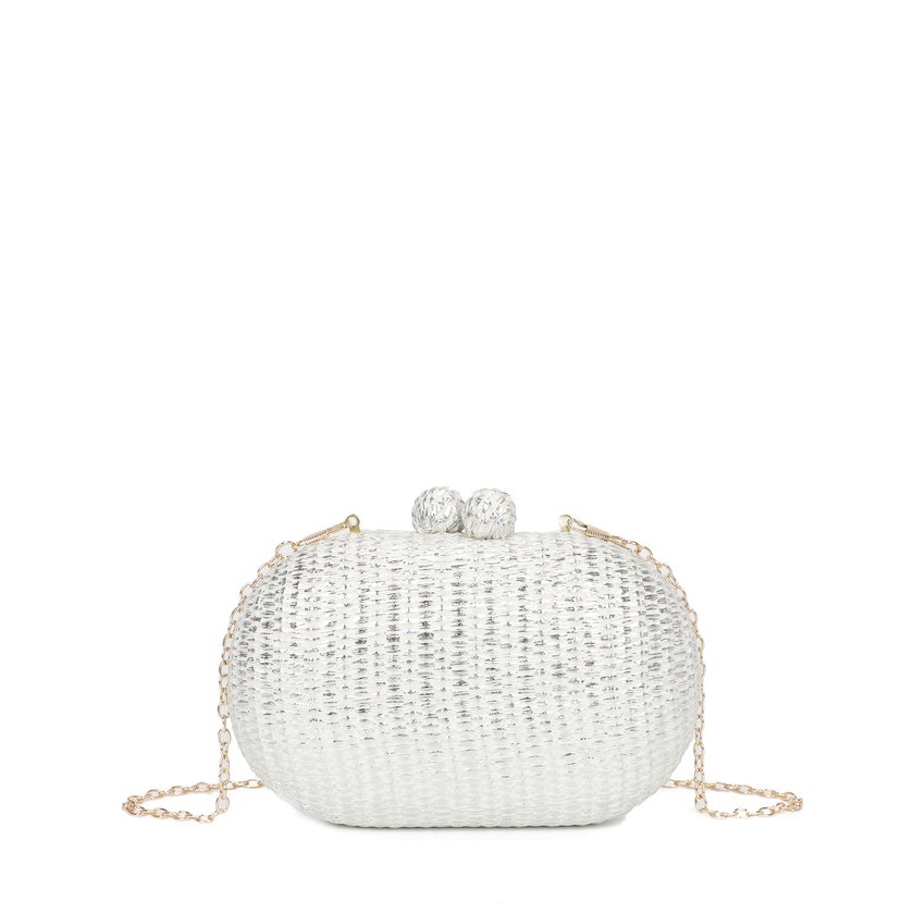 Pochette de senhora em ráfia