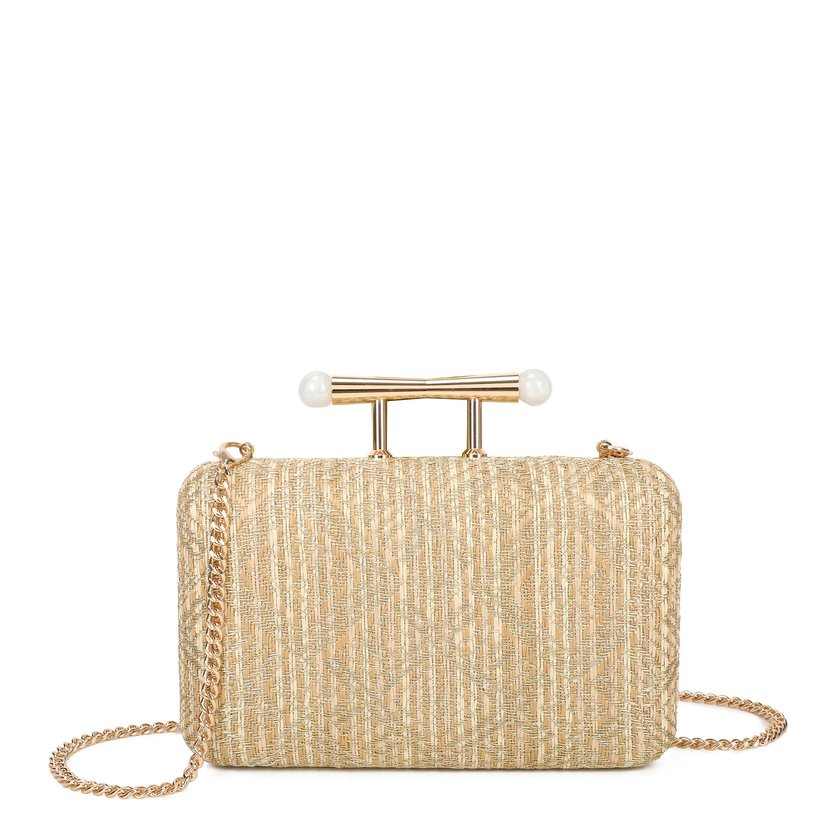 Women's raffia clutch