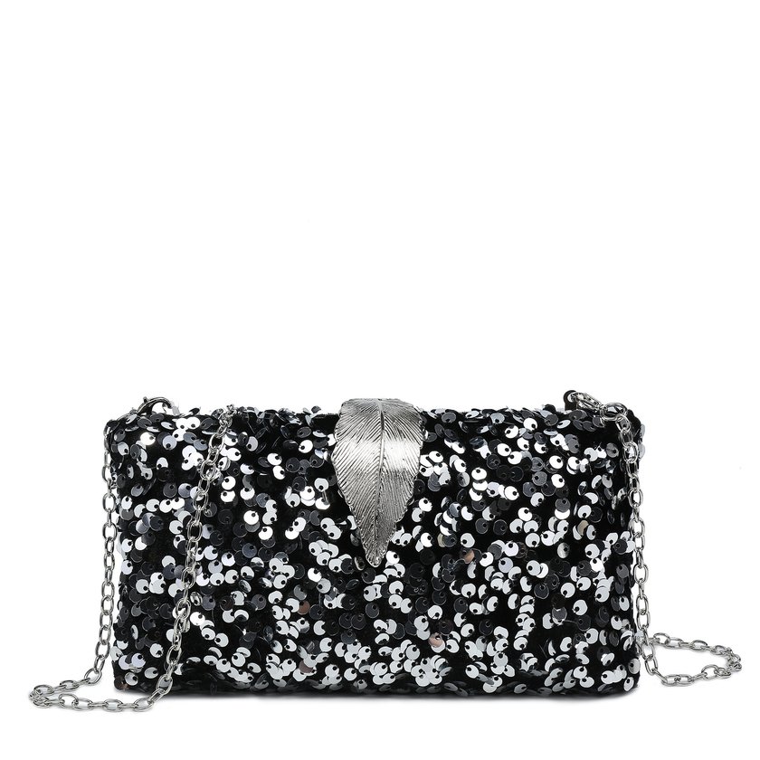 Pochete com fecho em folha e lantejoulas GB