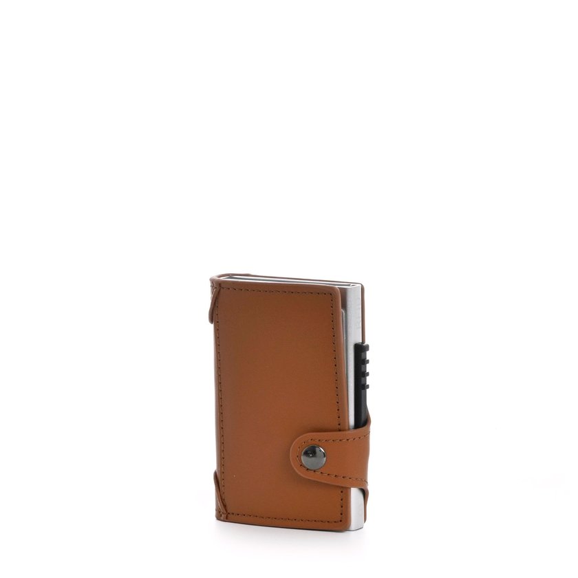 Leather card holder with details and GB button closure