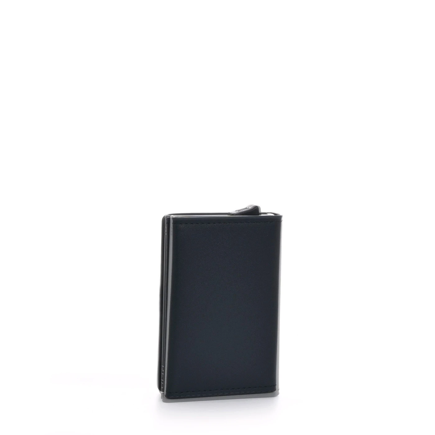 Leather card holder with GB magnet closure