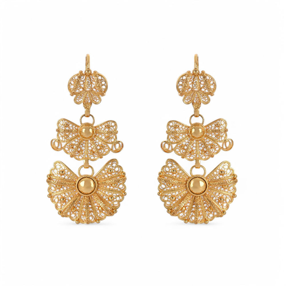 Encantos earrings with traditional bow