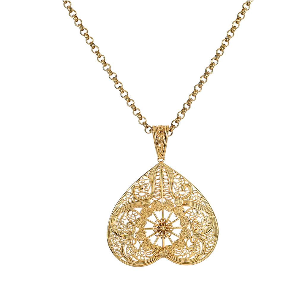 Collana con cuore in filigrana rovesciata GB