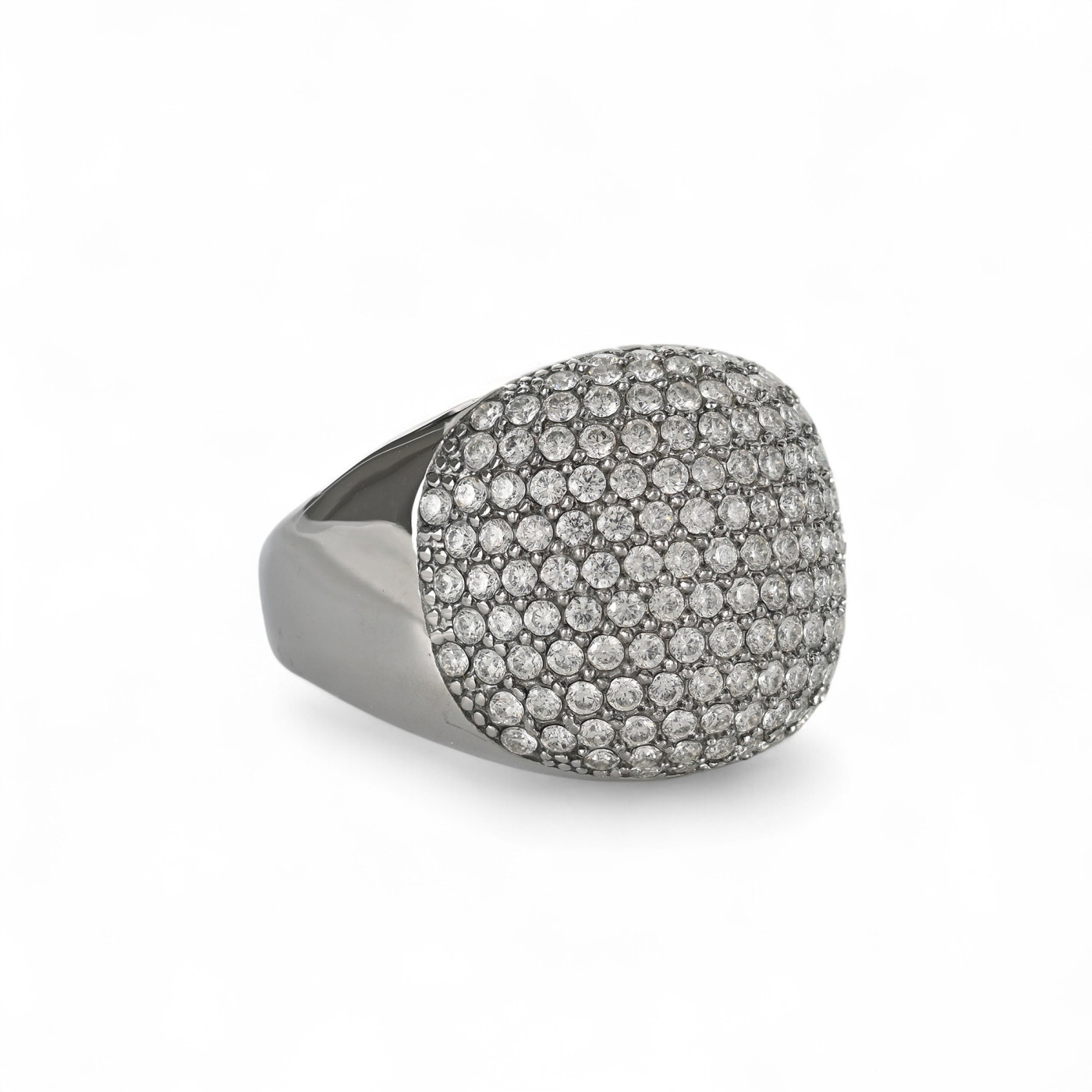 Glamour ring with zirconia