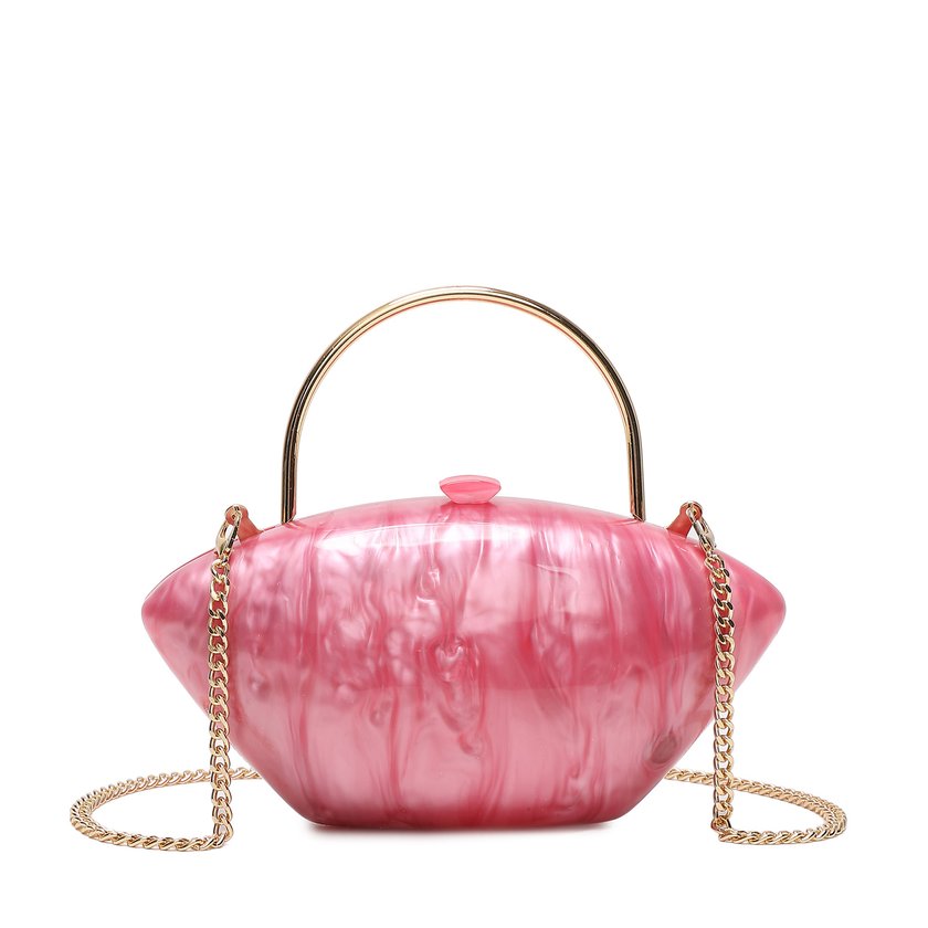 Pochette de señora en acrílico