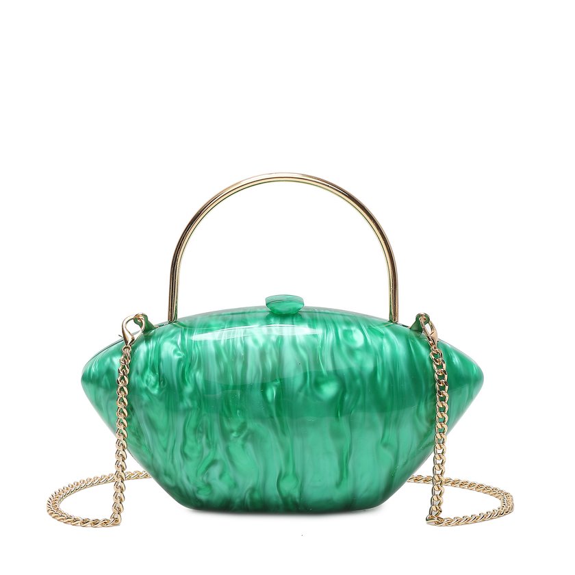 Pochette de señora en acrílico