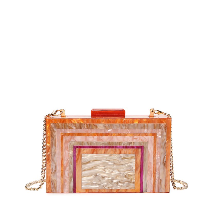 Pochette de señora en acrílico