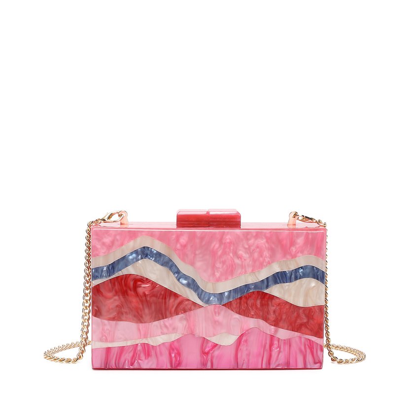 Pochette de señora en acrílico