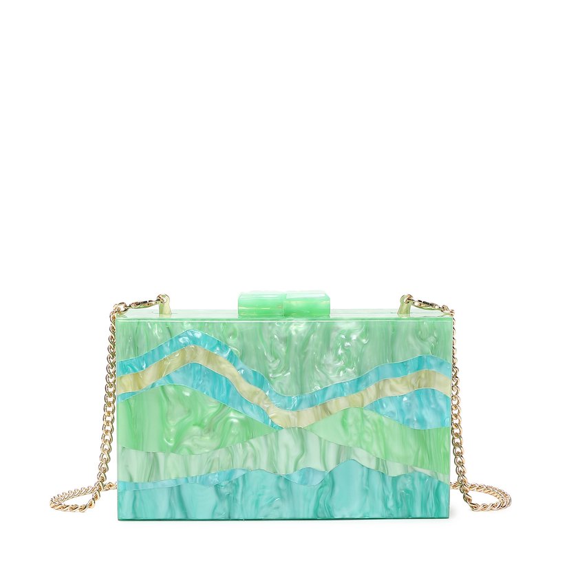 Pochette de señora en acrílico