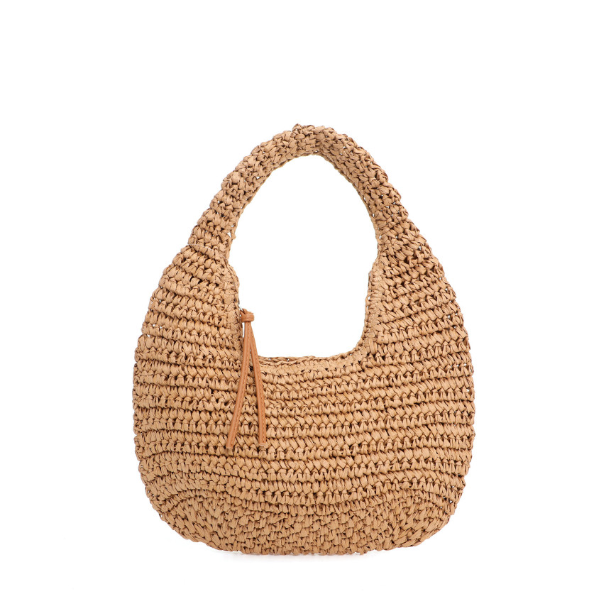 Bolso de hombro en rafia