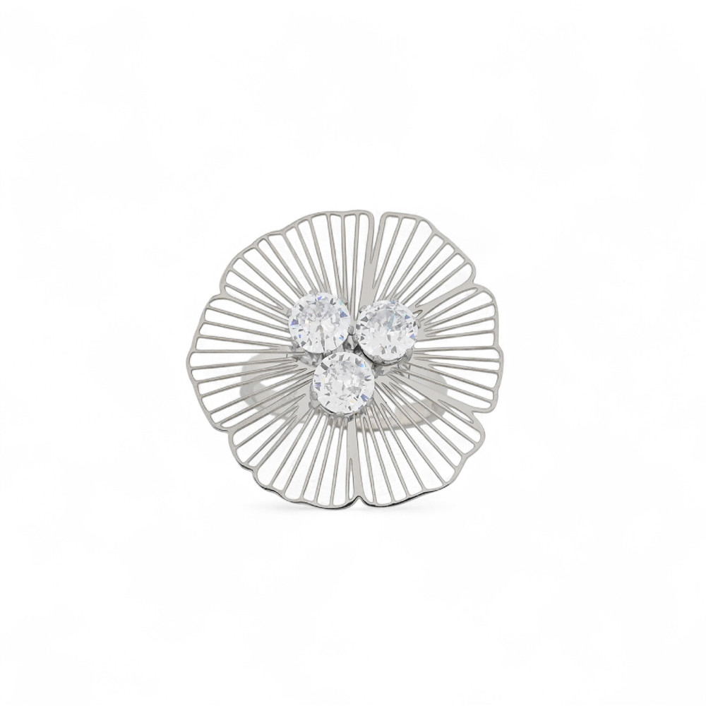 Anello con tre diamanti GB