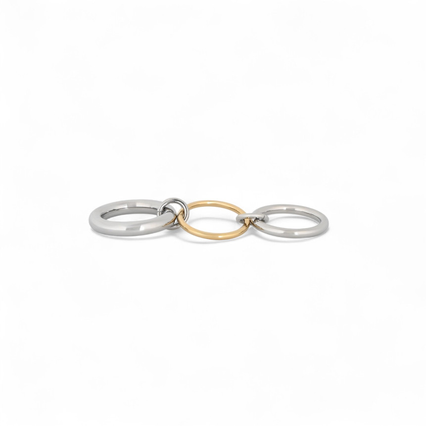 Glamour ring with three circles