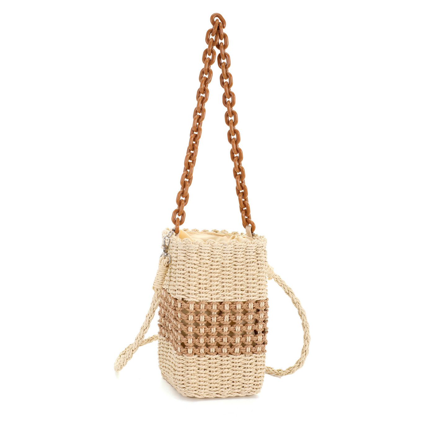 Sac bandoulière en raphia