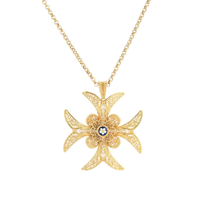 Encantos necklace with Maltese cross