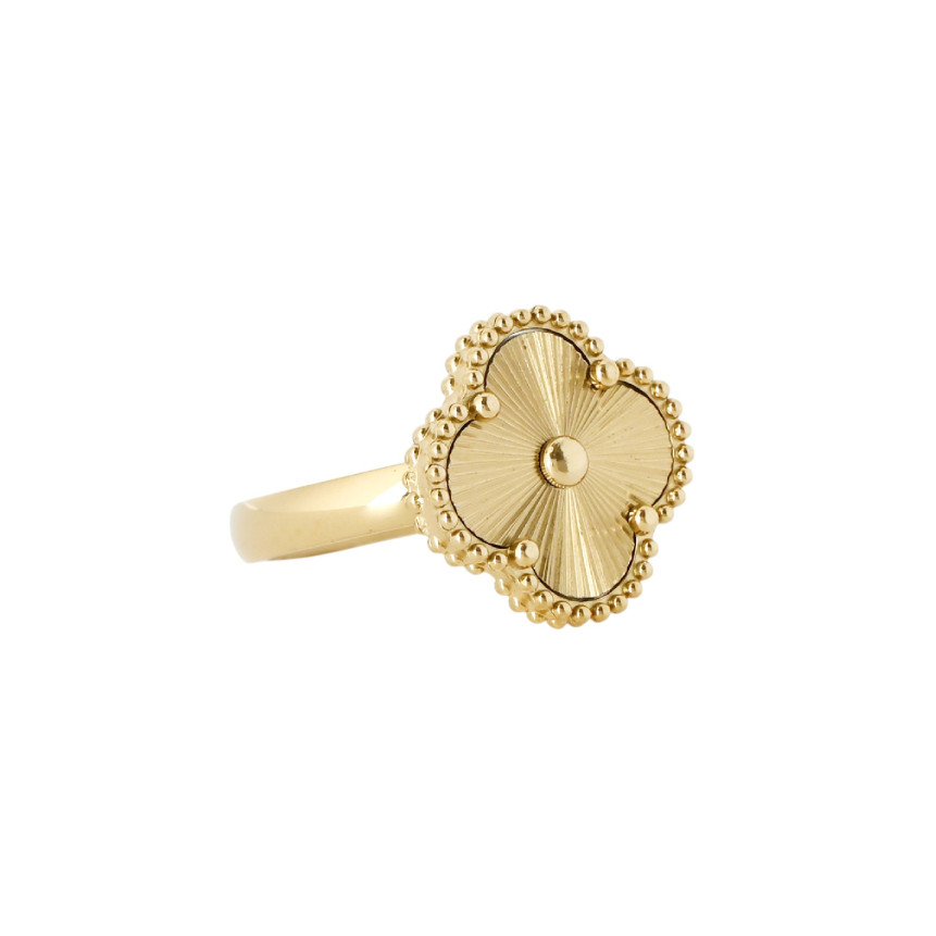 Bague en acier trèfle texture GB