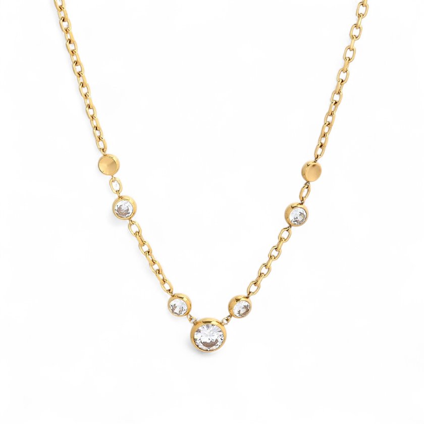 Delicate necklace with zirconia