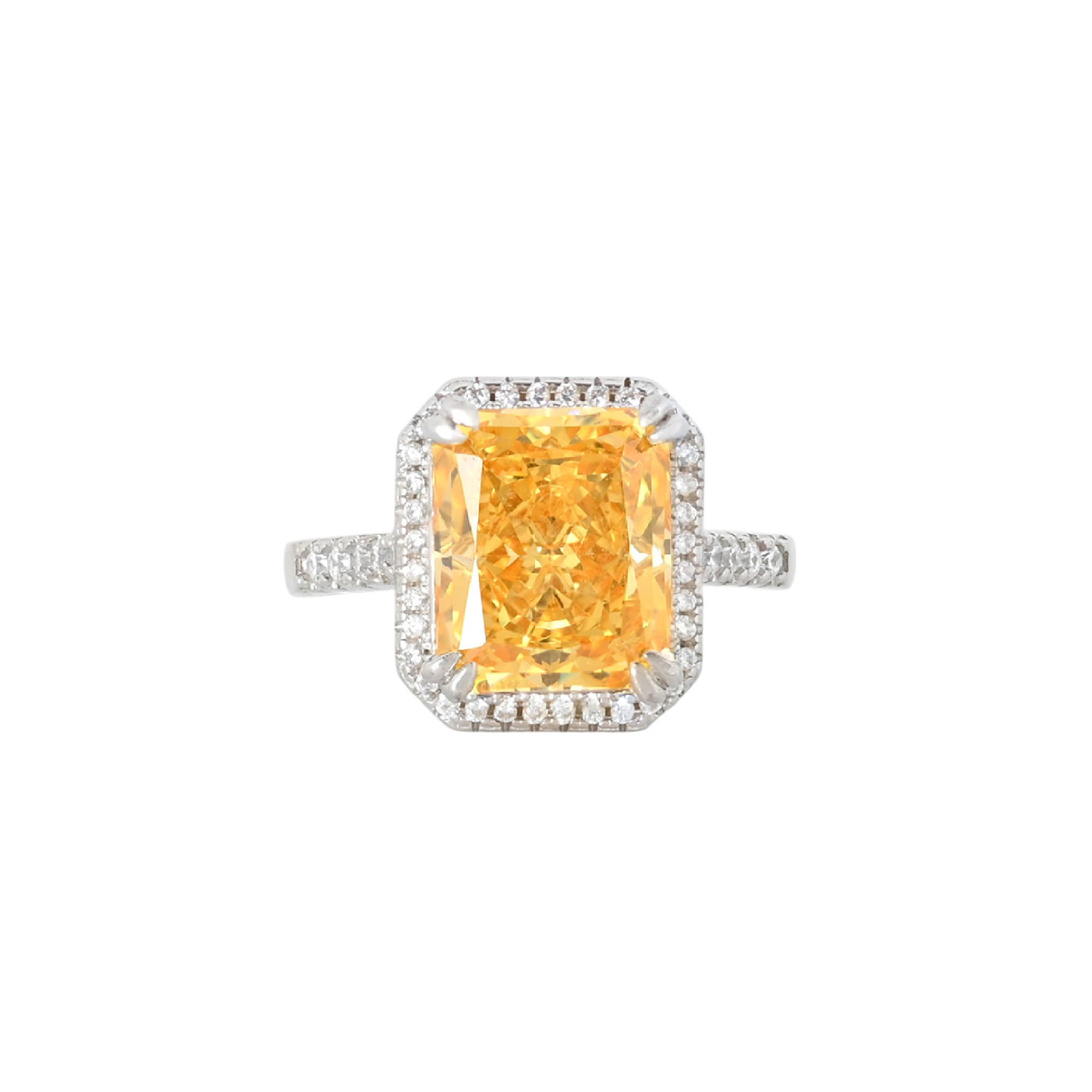 Luxury Ring with rectangular stone