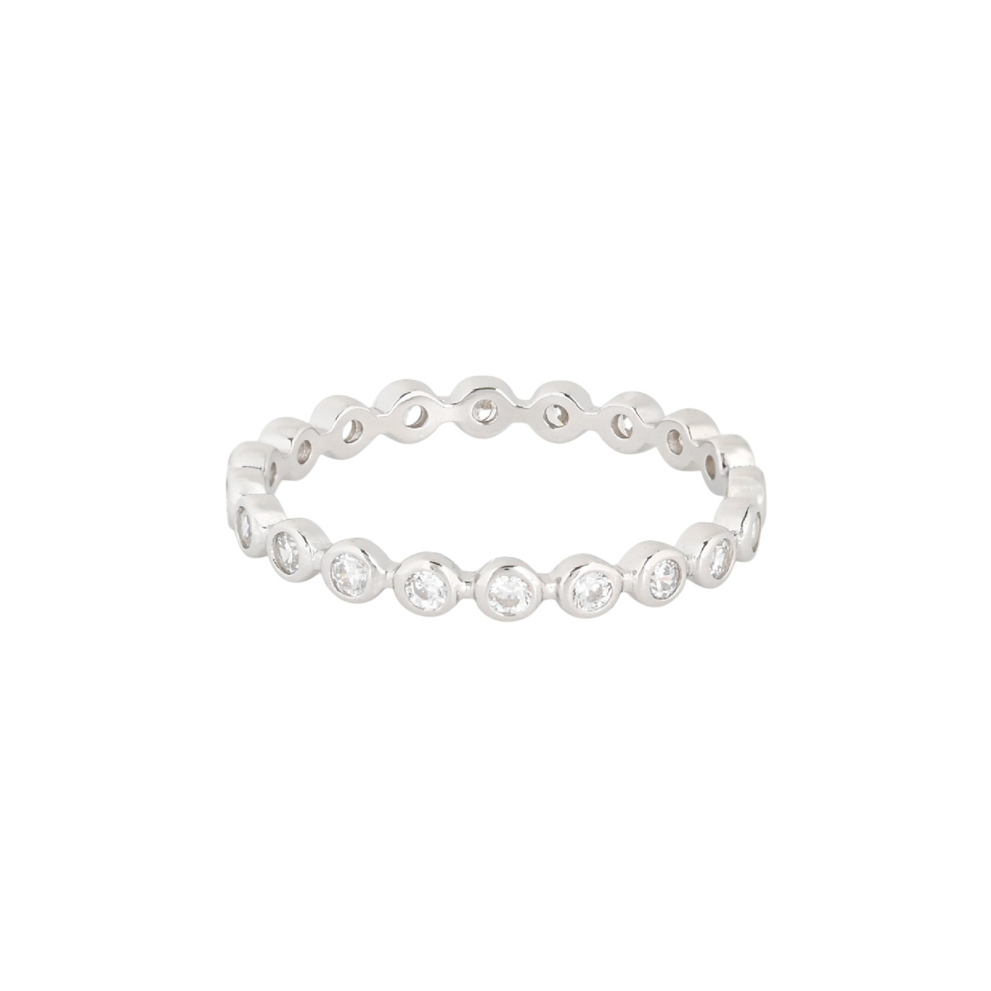 Luxury ring with zirconias