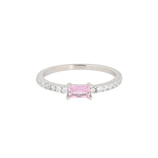 Luxury Ring with colored stone