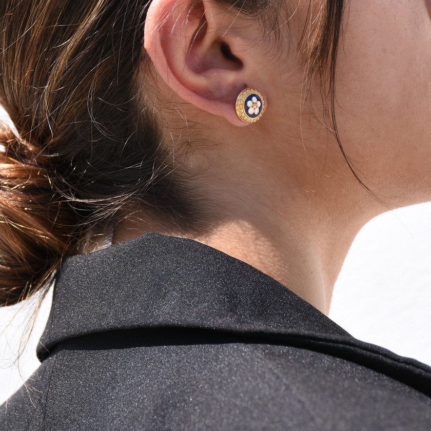 Boucles d'oreilles fleur traditionnel plaqué or GB