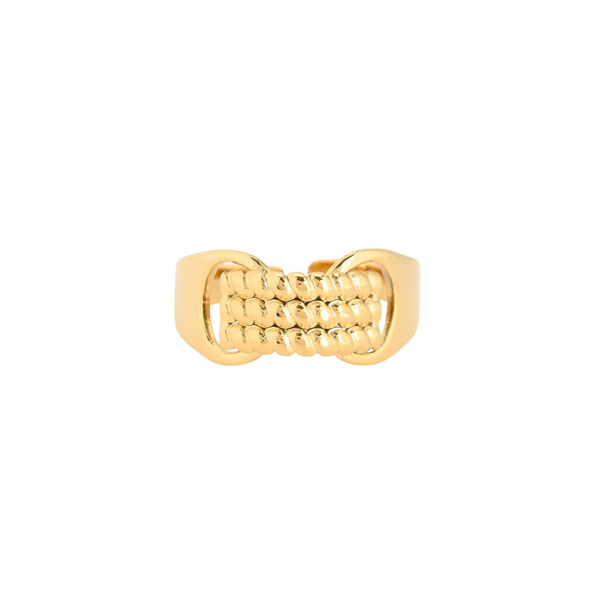 Adjustable Delicate ring with intertwined design