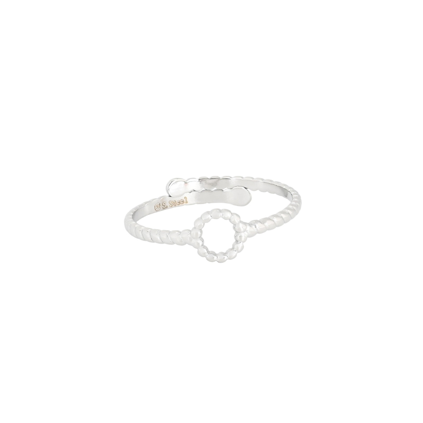 Bague Delicate avec petit cercle