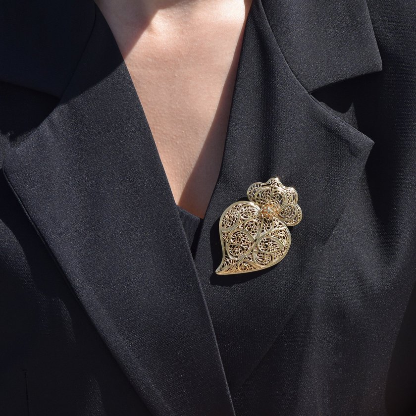Broche semi précieuse coração de viana GB