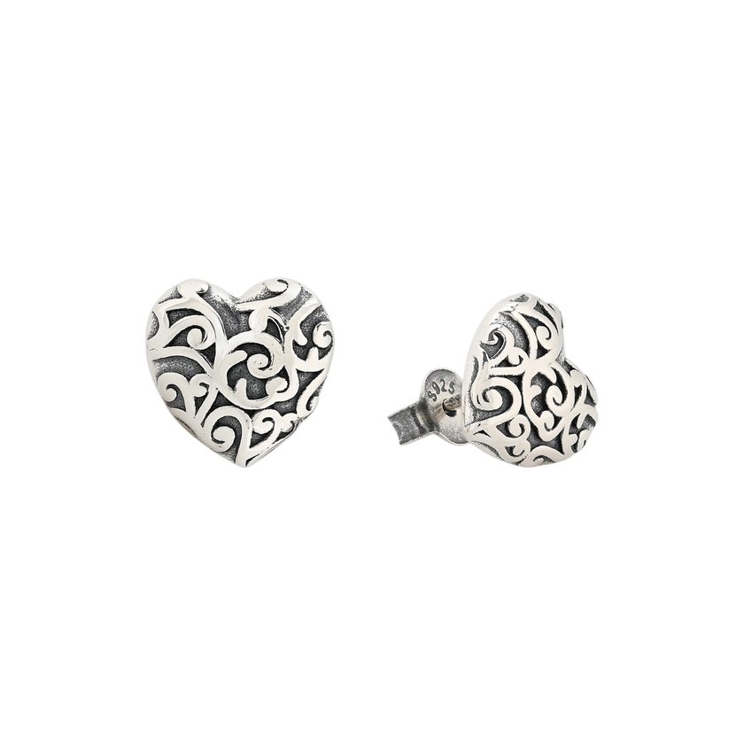 Luxury ring with designed shapes