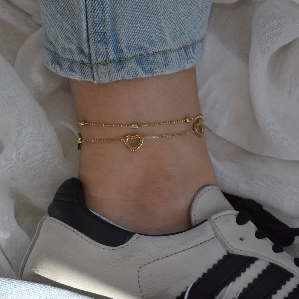 Pulseira de pé aço com corações GB