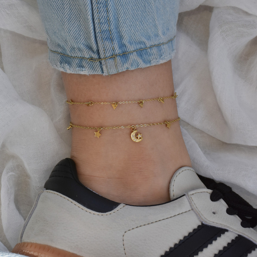 Pulseira de pé aço com pendentes triangulares GB