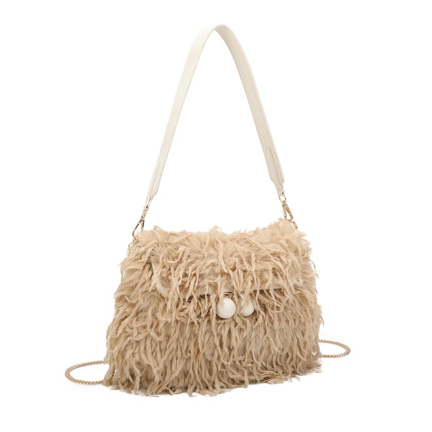 Sac à main avec poils et plumes