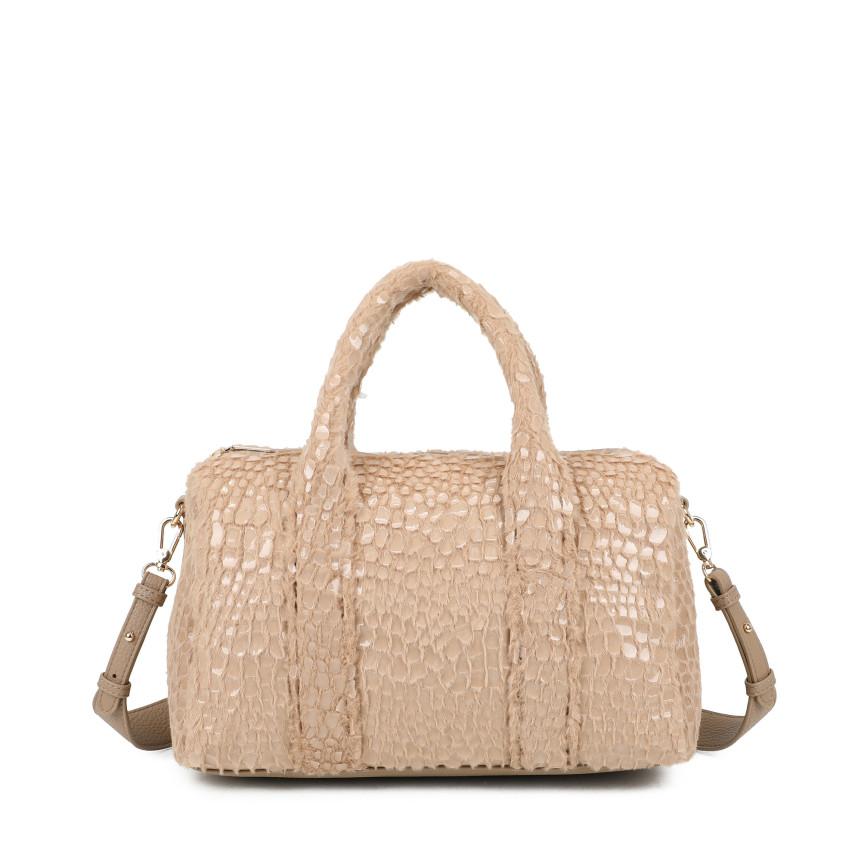 Shoulder bag with fur and patent leather