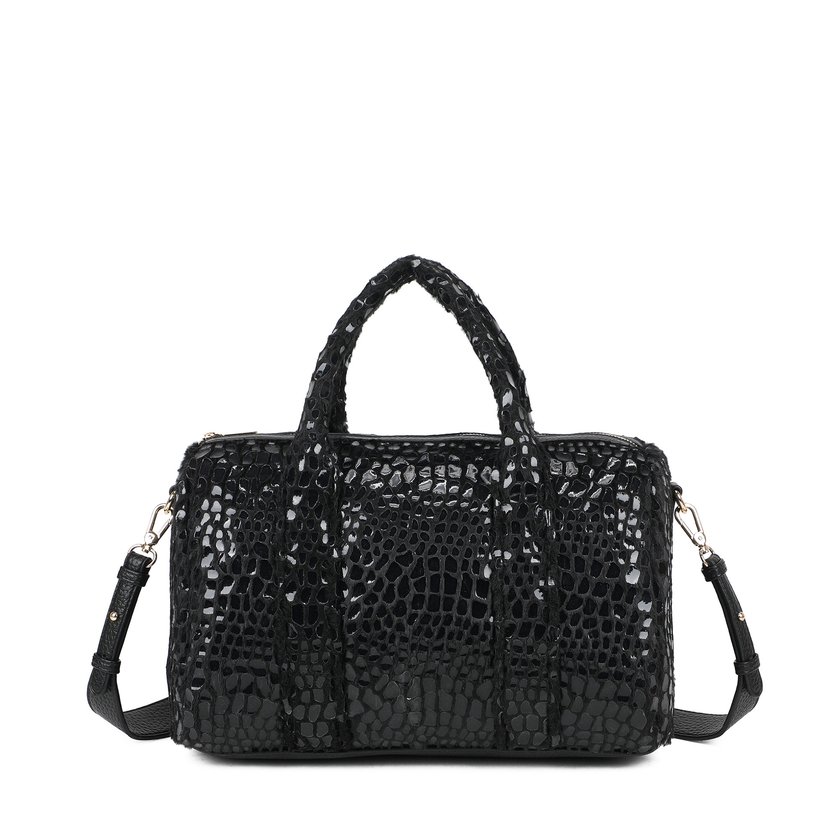 Bolso bandolera con peluche y charol
