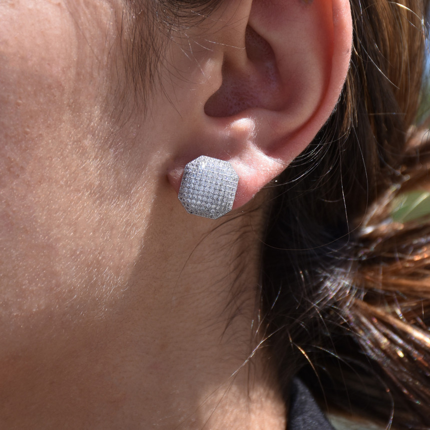 Boucles d'oreilles BeLove avec zircons