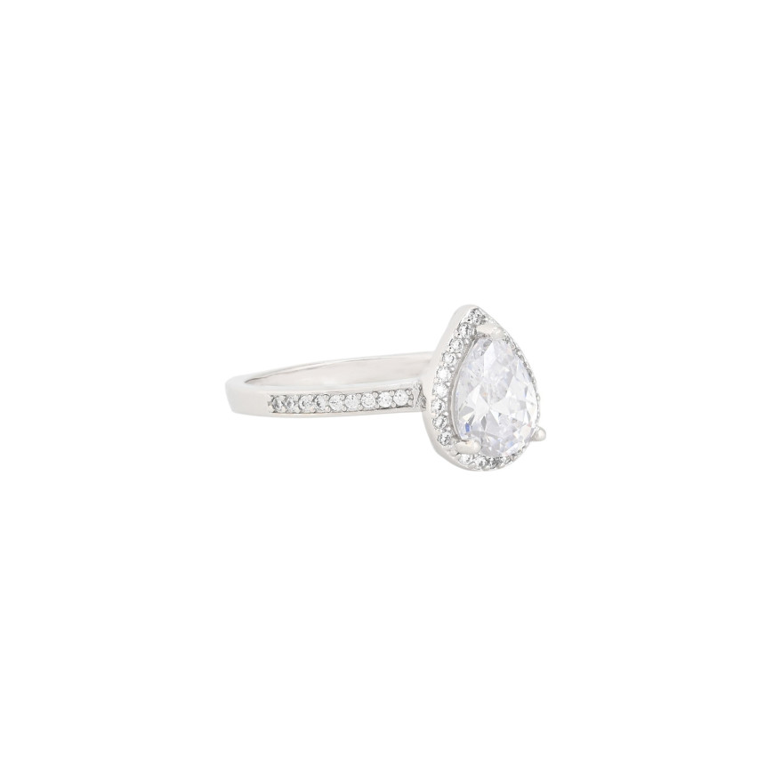 Ring Luxury solitaire with drop