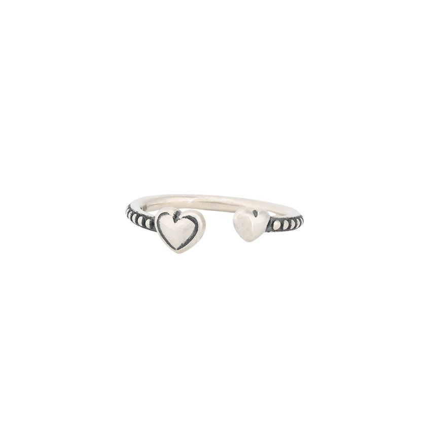 Luxury open ring with hearts