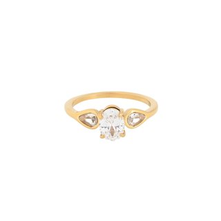 Delicate ring with zircons