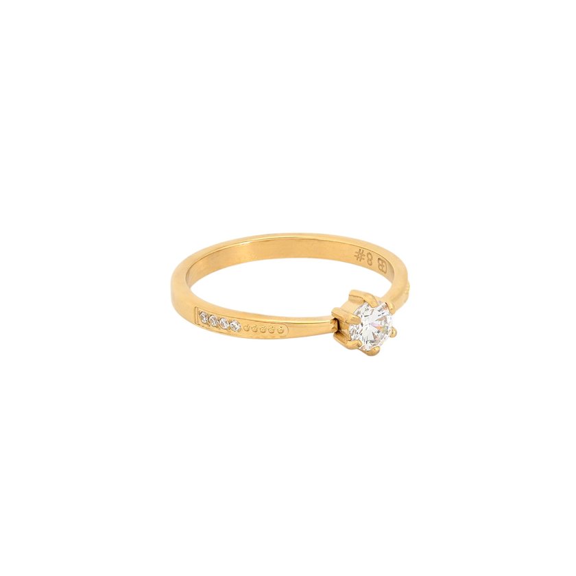 Delicate ring with zircons