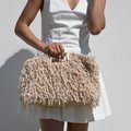 Sac Shopper avec poils et plumes Sac Shopper avec poils et plumes