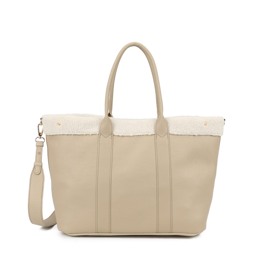 Shopper bag with fur