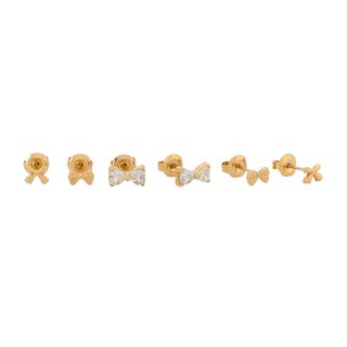 Pack of small earrings