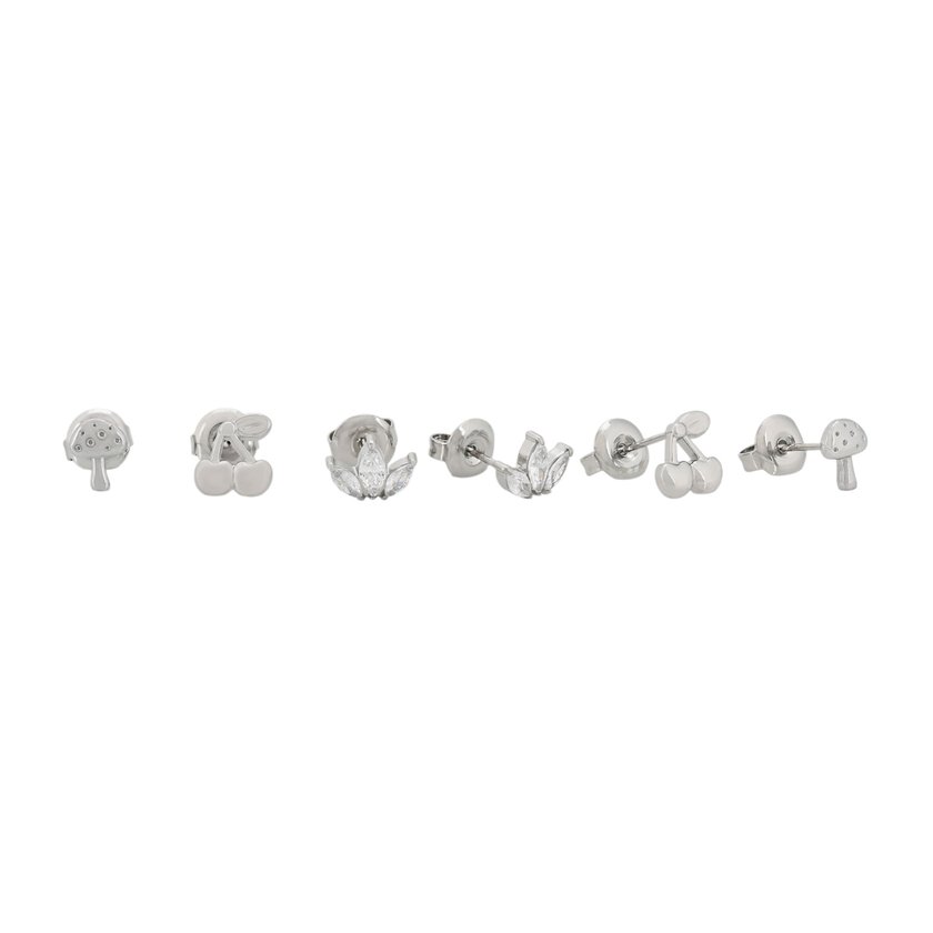 Pack of small earrings