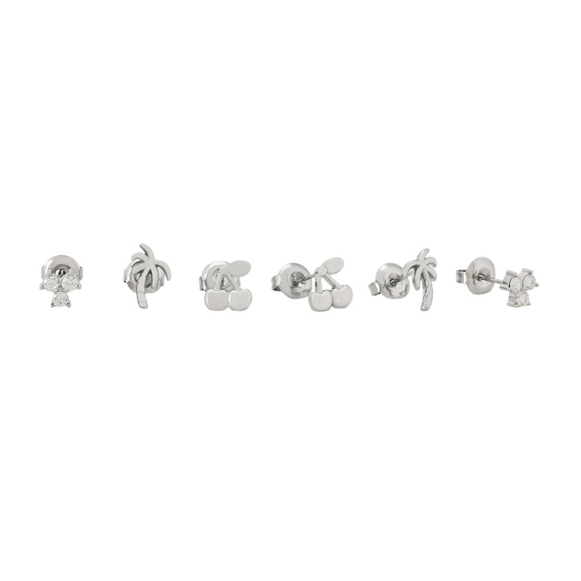 Pack of small earrings