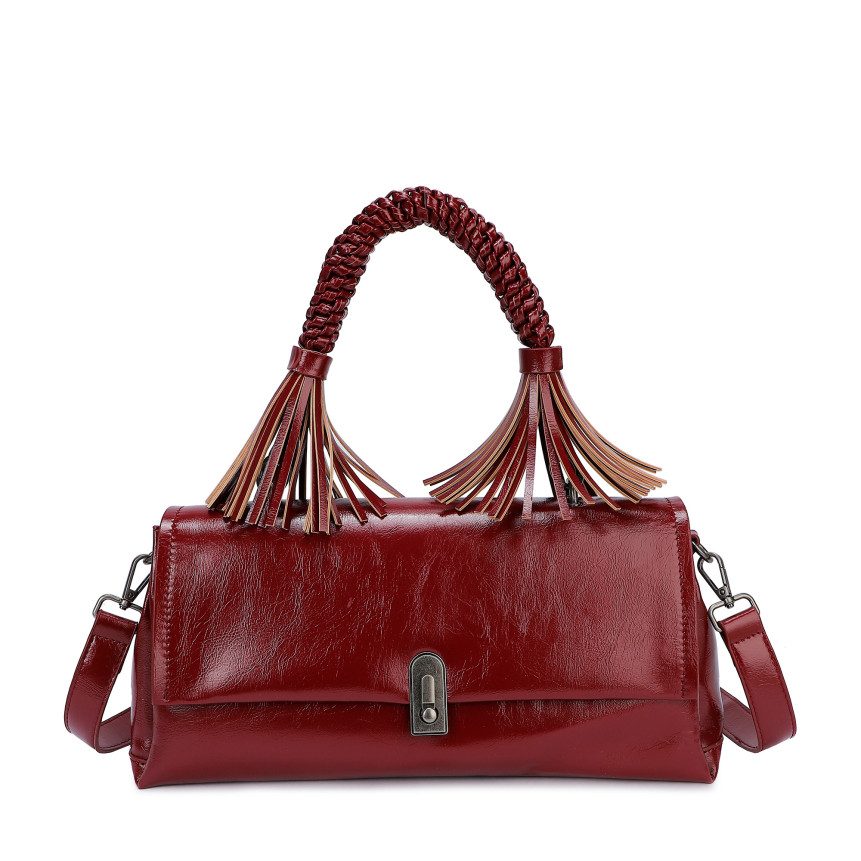 Bolso bandolera de charol con hojitas